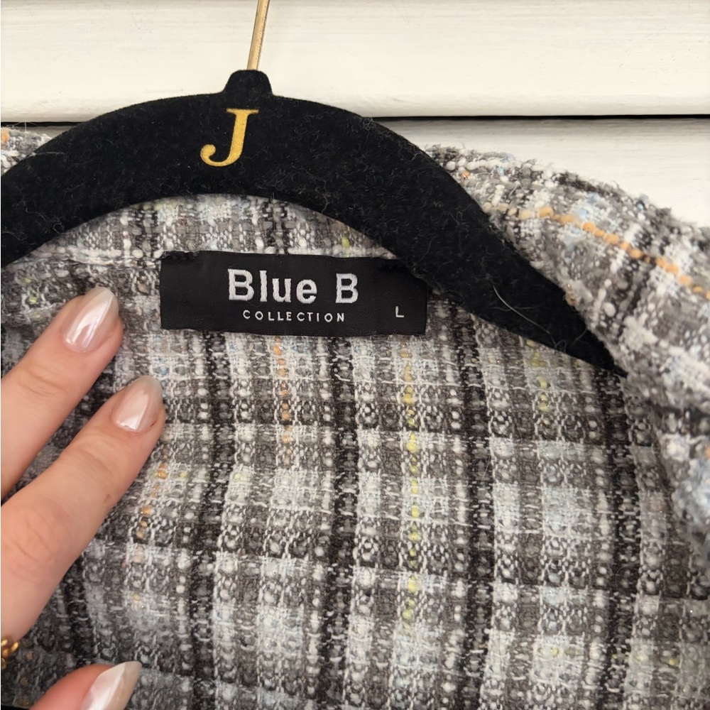 Denim Shacket - Picture 2 of 5